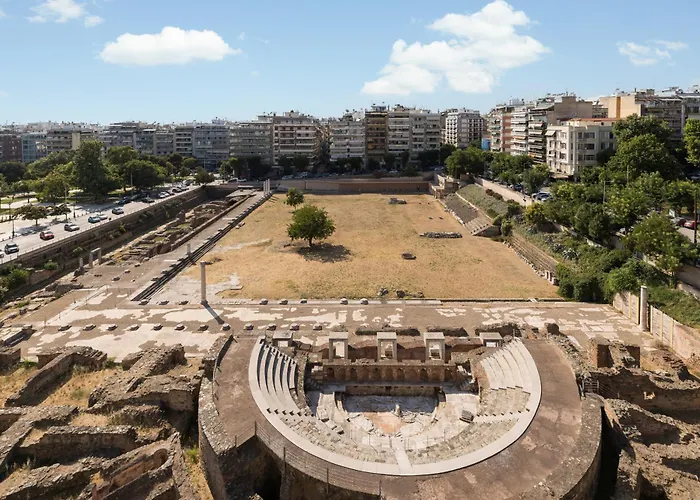 La Maison Du Theatre- Panoramic View By Binobi! شقة