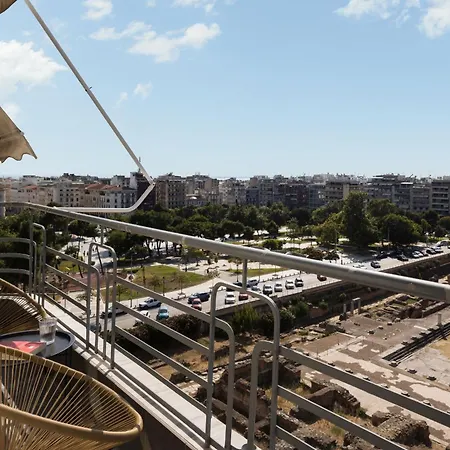 La Maison Du Theatre- Panoramic View By Binobi! سالونيك